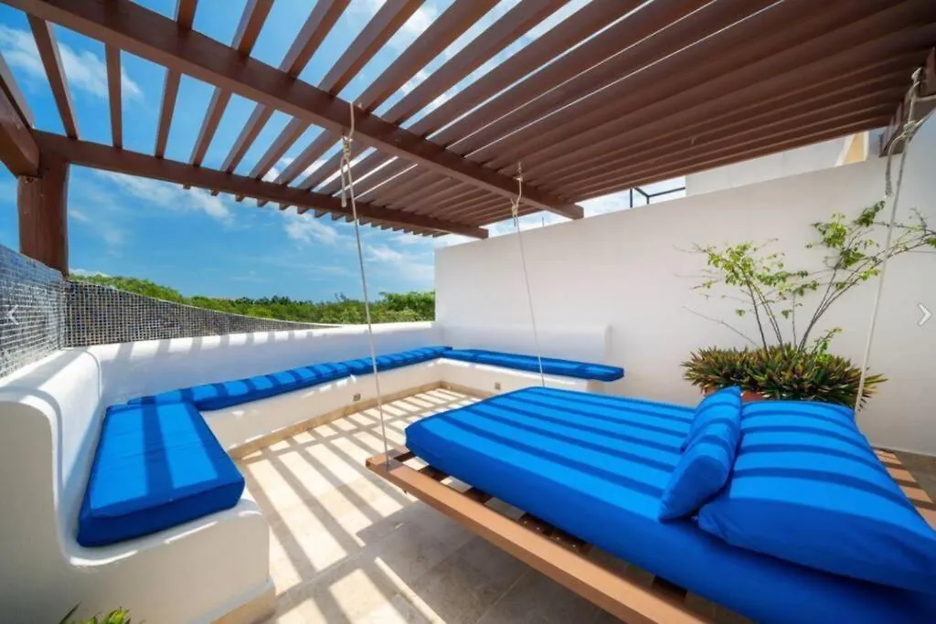 Apartmán Spacious & Serene Penthouse With Rooftop, Jungle Views, Prime Location Steps To Beach & 5Th Ave Playa del Carmen