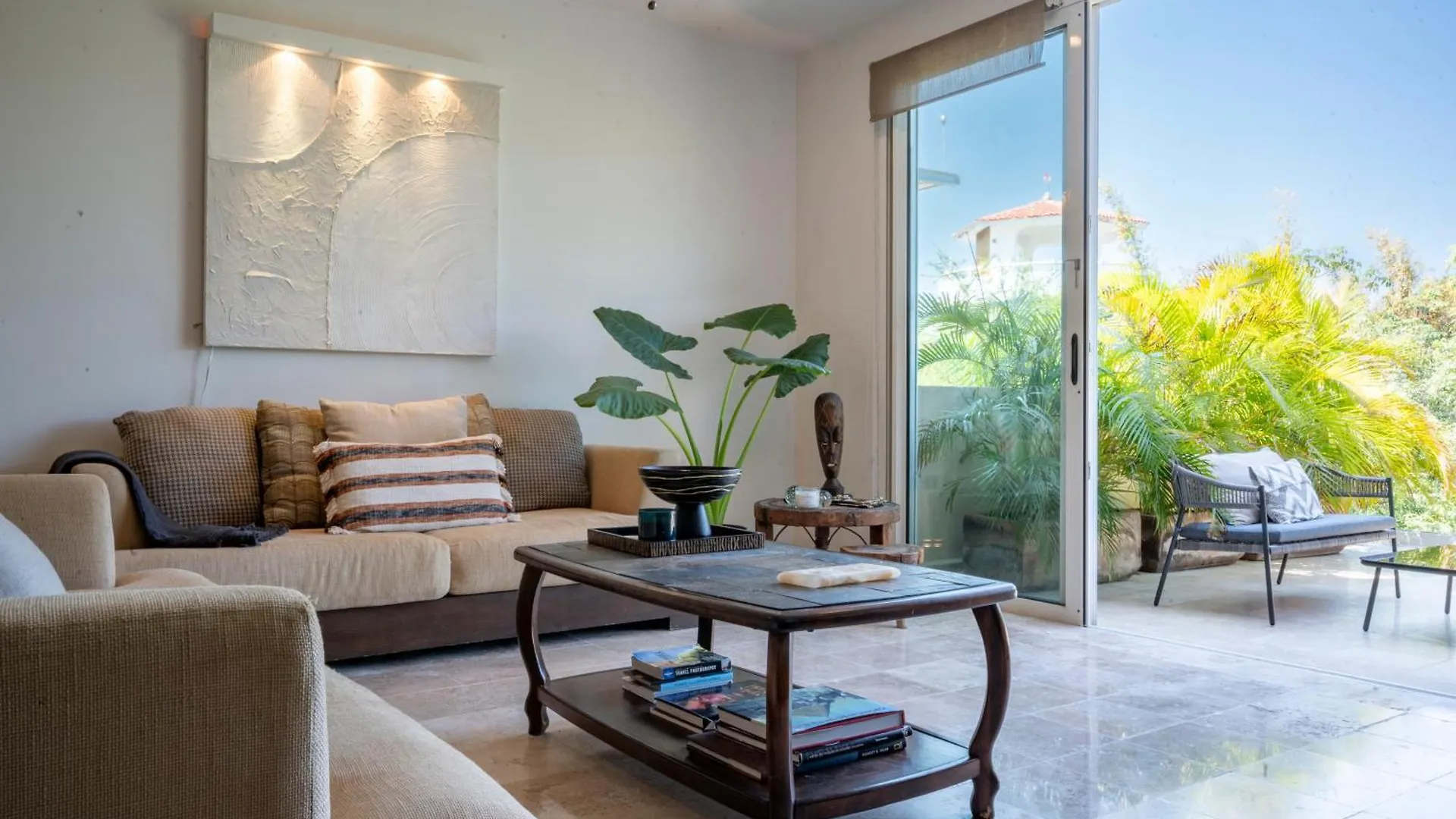 Spacious & Serene Penthouse With Rooftop, Jungle Views, Prime Location Steps To Beach & 5Th Ave プレヤデルカーメン アパート