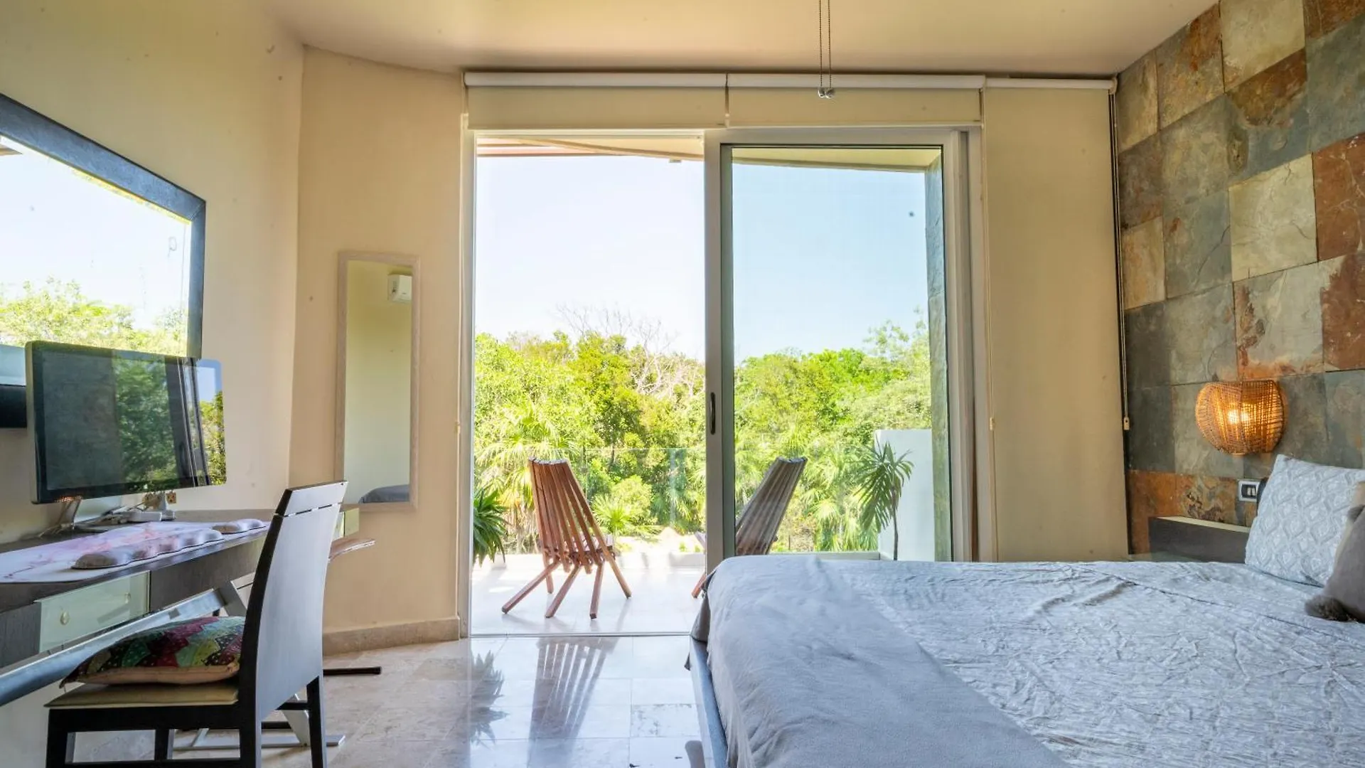 Spacious & Serene Penthouse With Rooftop, Jungle Views, Prime Location Steps To Beach & 5Th Ave プレヤデルカーメン メキシコ